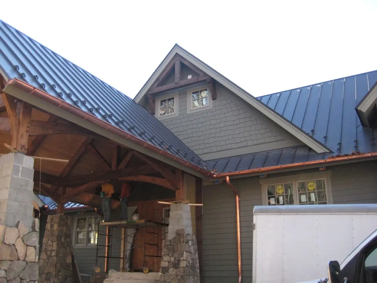 Craftsman Roofing team delivering quality roofing work in Magnolia Heights
